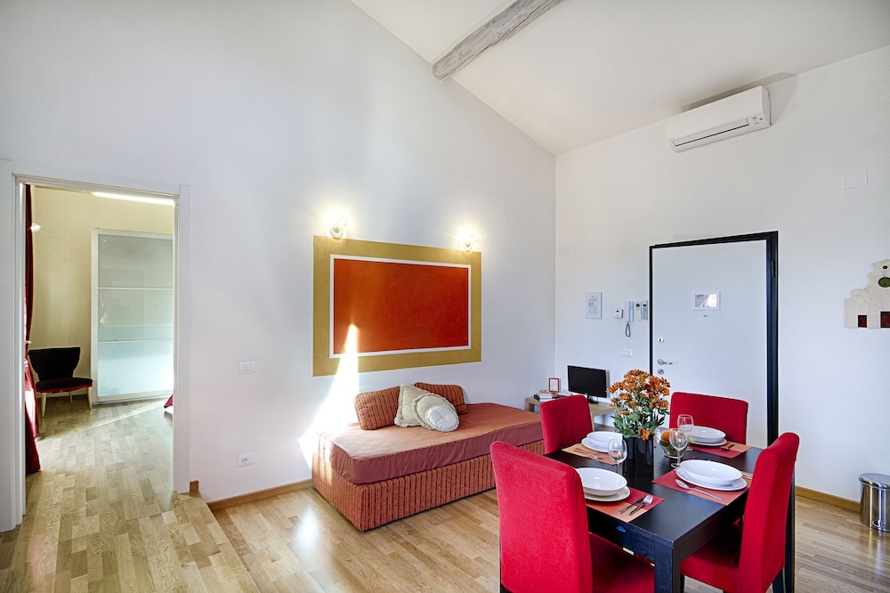 Flospirit - Apartments Largo Annigoni 20/50