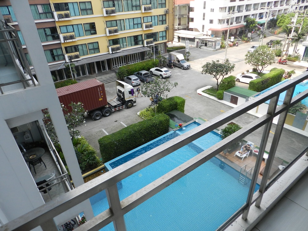 Apartments Alex Group Neocondo Pattaya 2/100