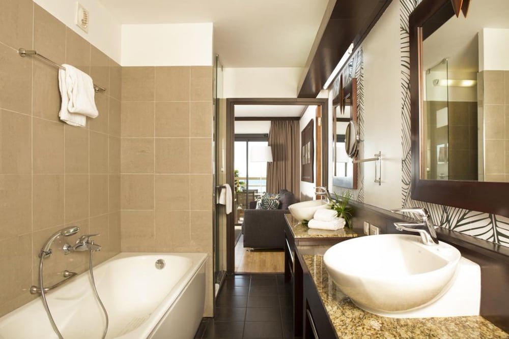 Tahiti Pearl Beach Resort 14/41