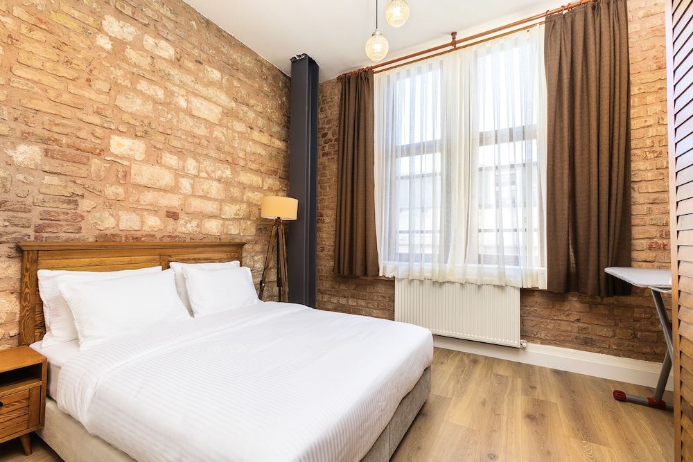 Raven Suites Old City Istanbul 3/21