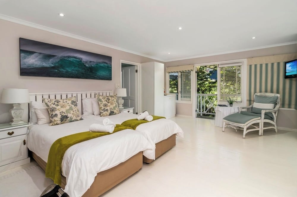 Brenton Beach House 11/50