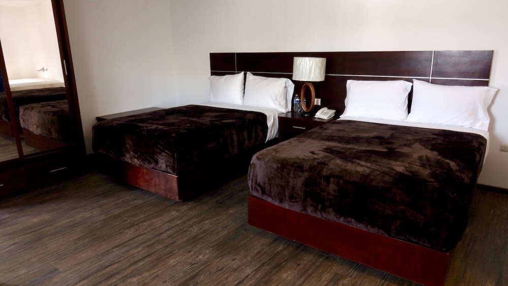 Hotel Rincón Real Suites 14/48