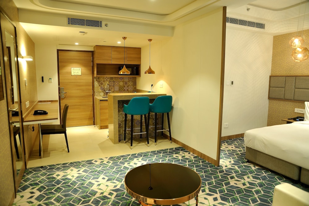 Holiday Inn Gurugram Sector 90 34/77