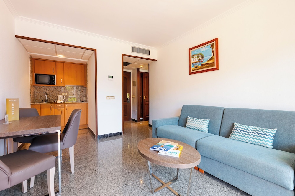 S'Argamassa Boutique Hotel 53/69