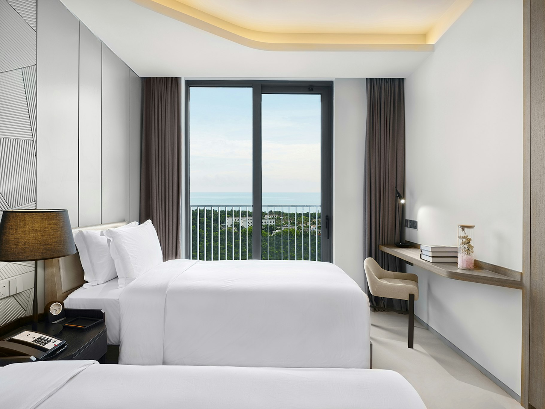 Oakwood Apartments Sanya 6/25
