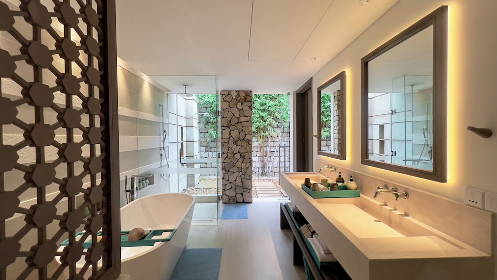 Mia Resort Nha Trang 76/78