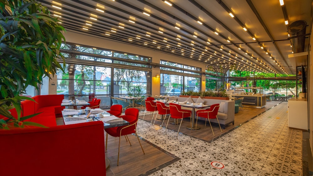 Leaf Port Boutique Hotel 37/50