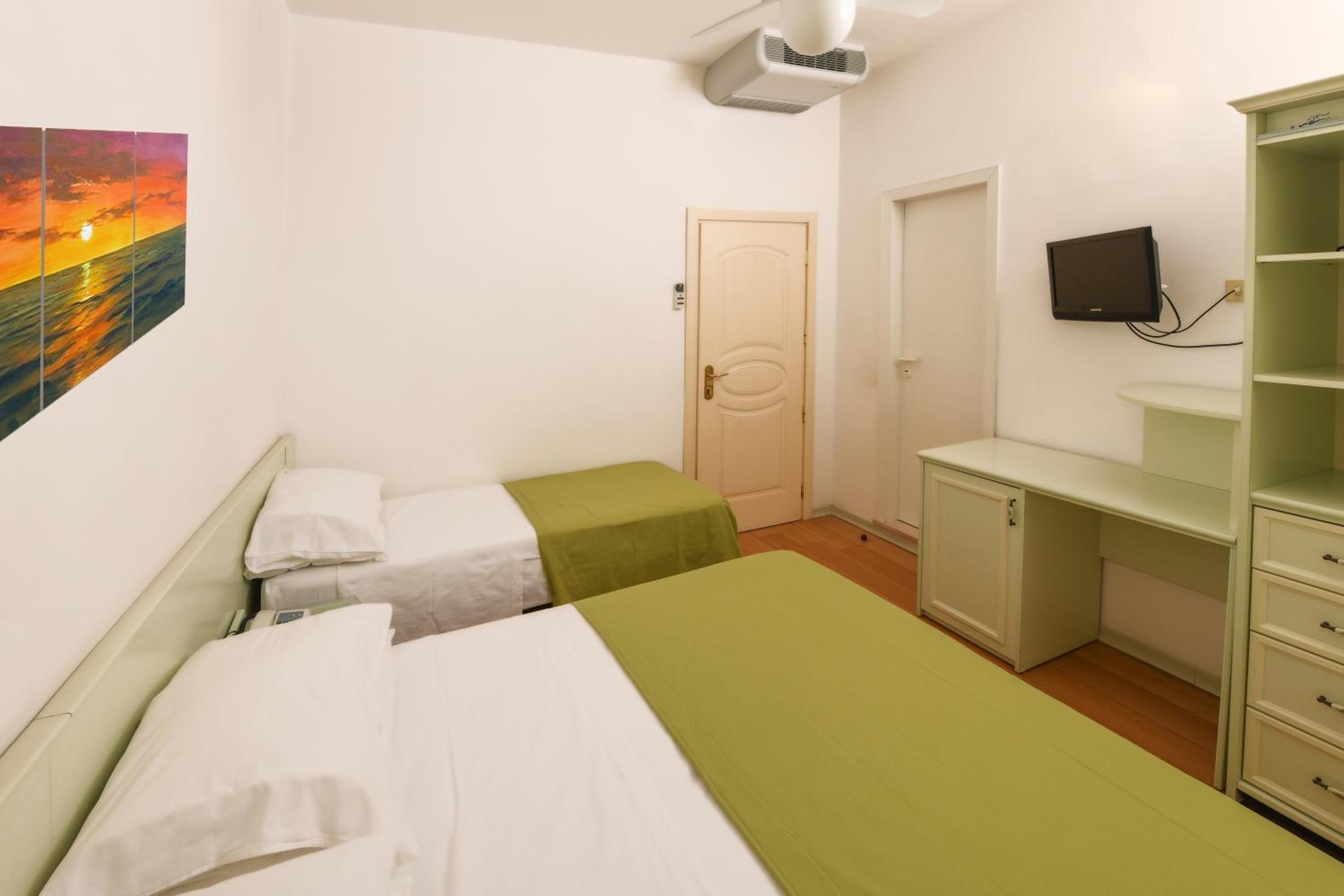 Hotel La Rosa 18/50