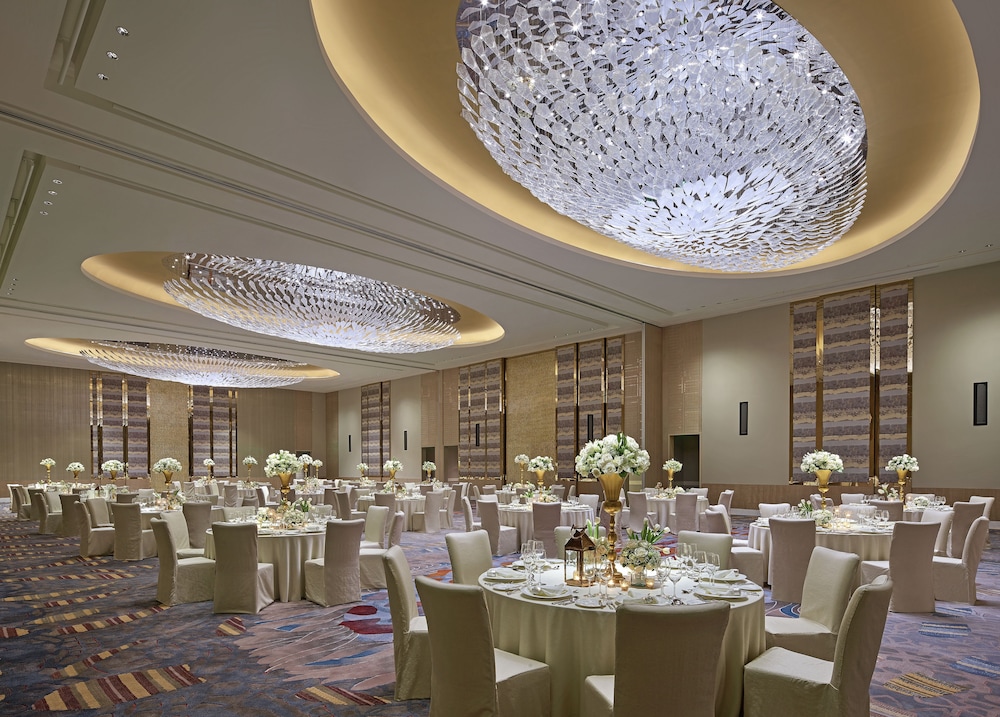 Shangri-La Residences The Fort, Manila 52/64