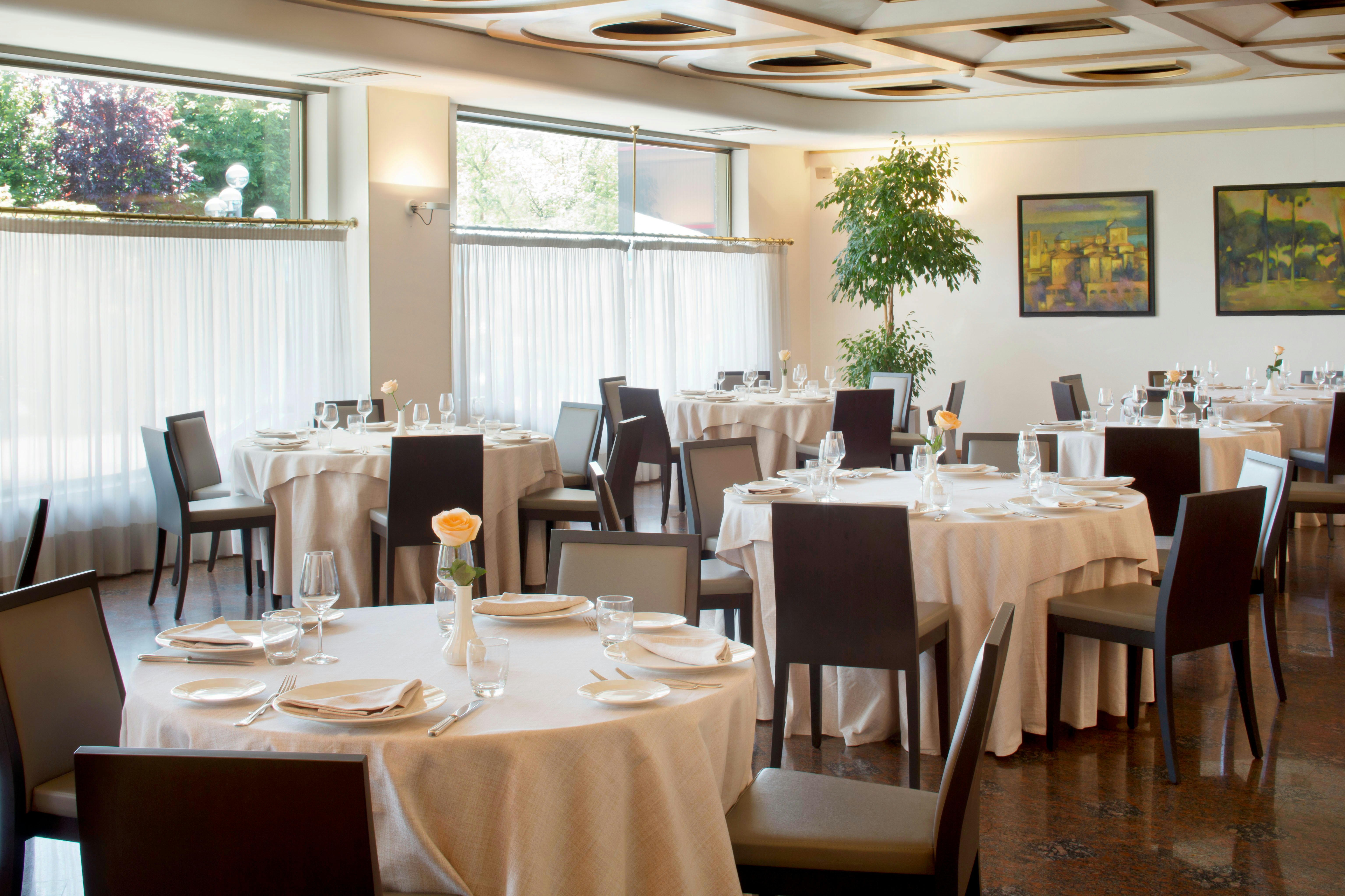 Starhotels Cristallo Palace 34/54