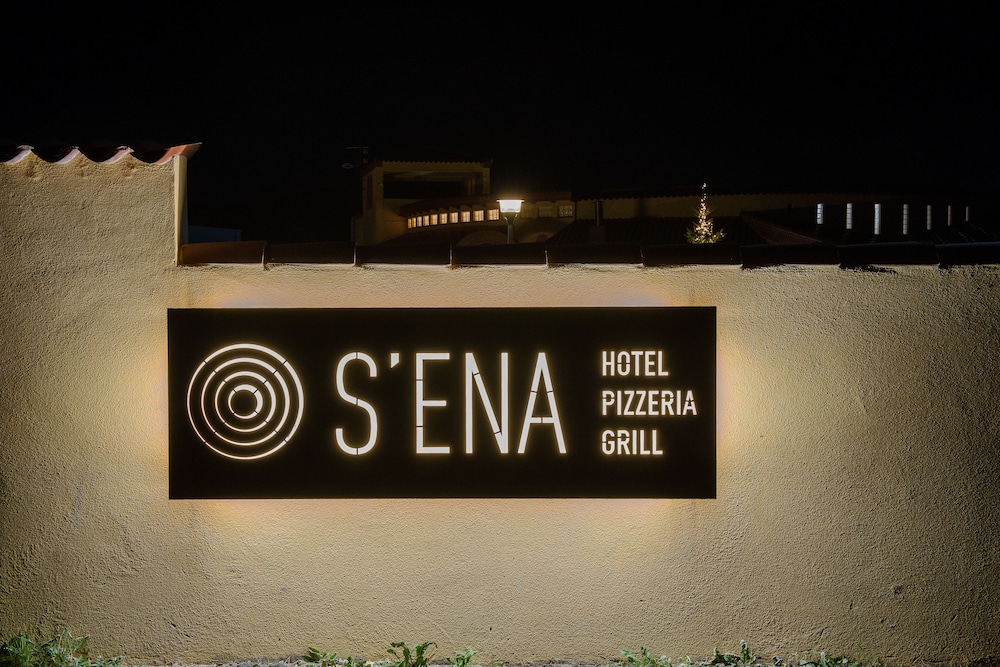 S'Ena Hotel 27/50