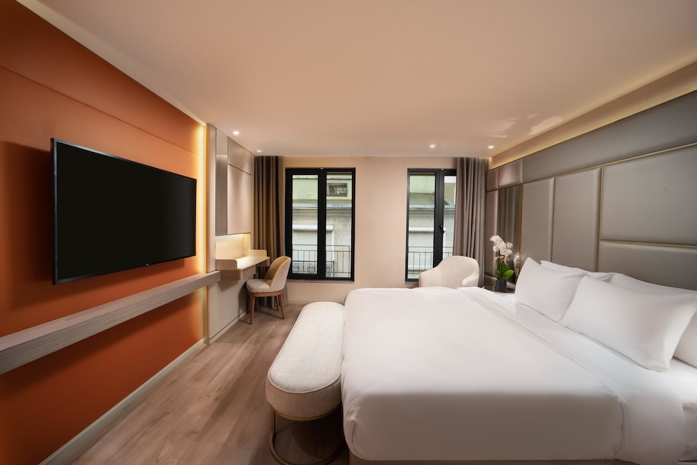 Bentley Hotel Bosphorus 42/86