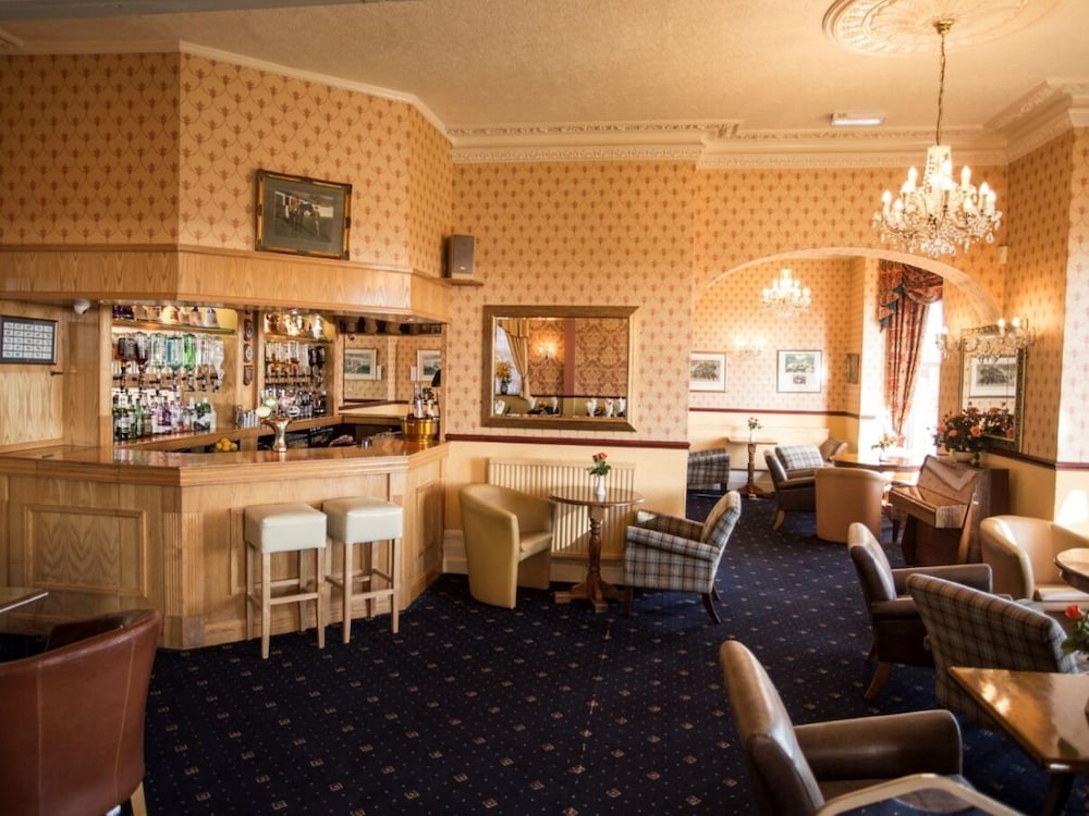 Furzedown Hotel 58/74