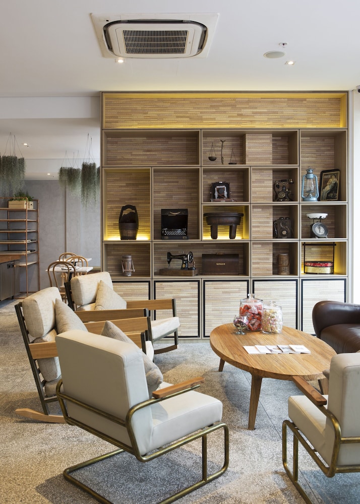 Hotel Clover 769 North Bridge Road Singapore 53/69