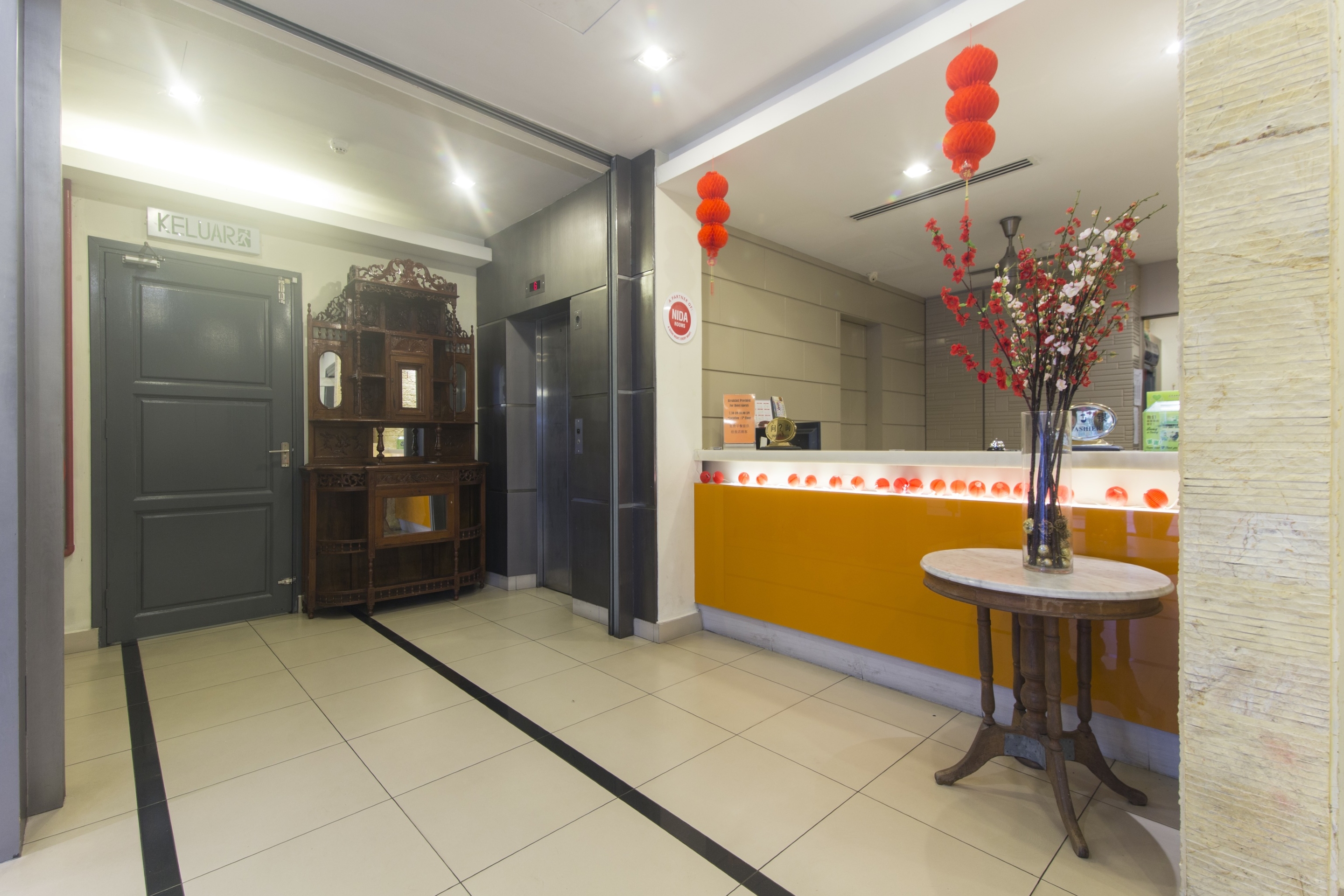 Lobby at Hotel O Bei King, SITIAWAN