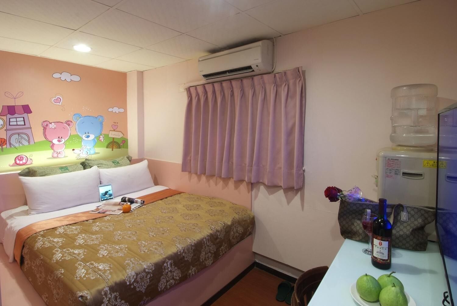 SUPERIOR, DOUBLE BED