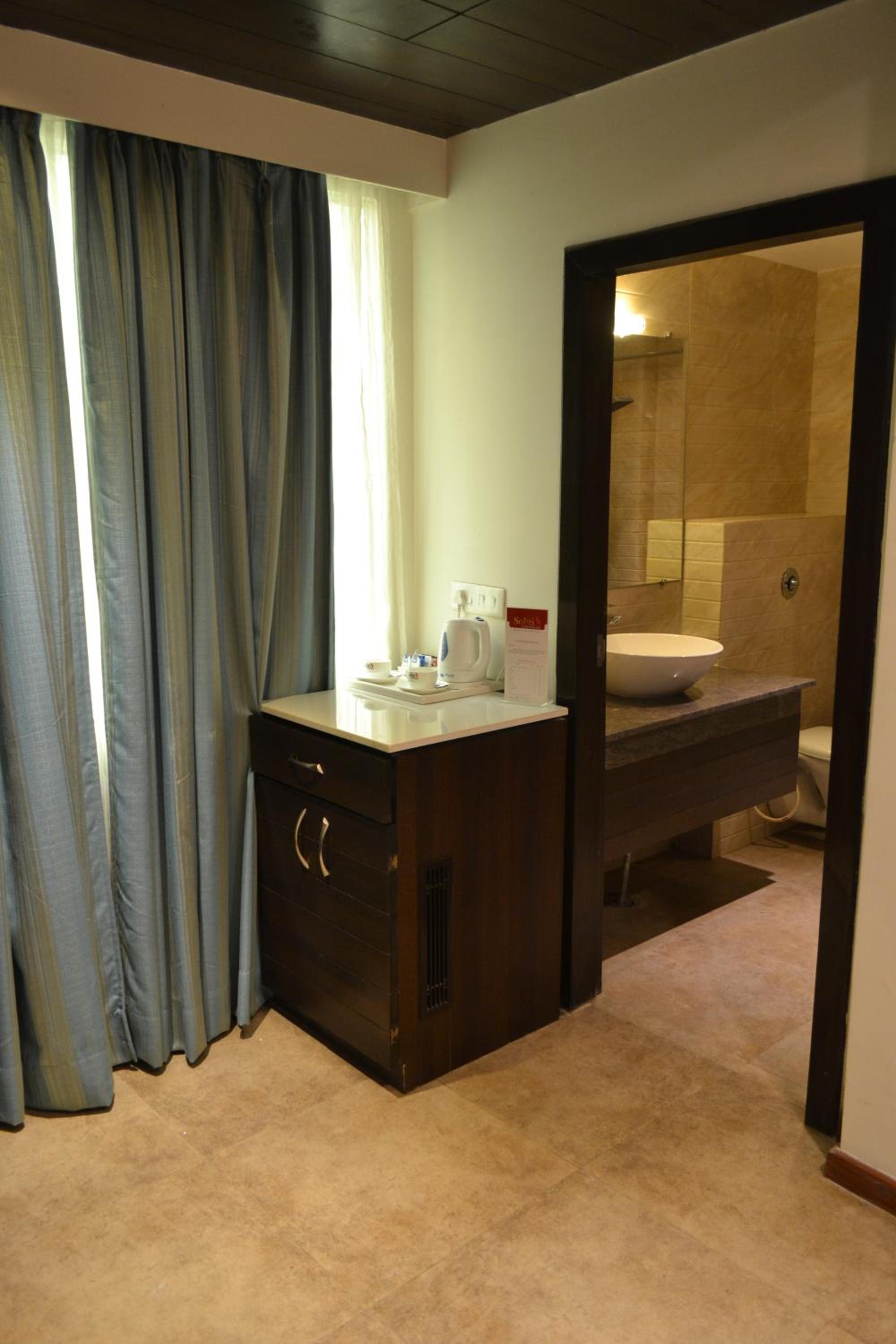 Hotel Sobti Continental 16/37