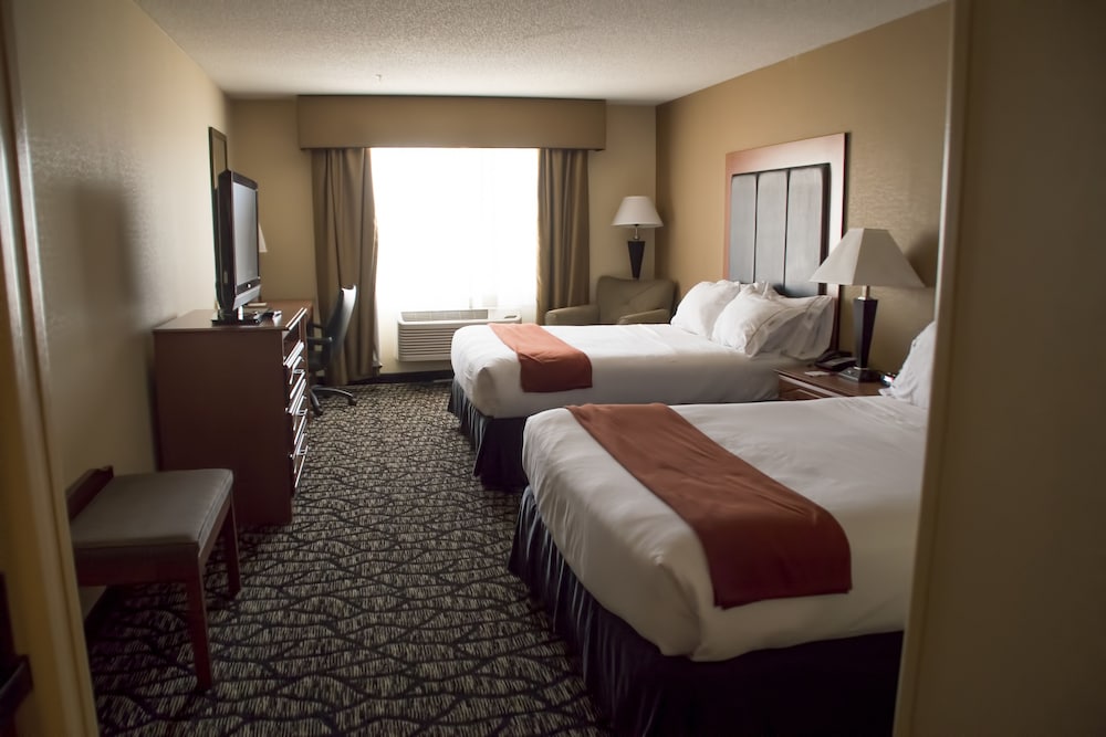 Holiday Inn Express Hotel Suites Grand Junction 41/96