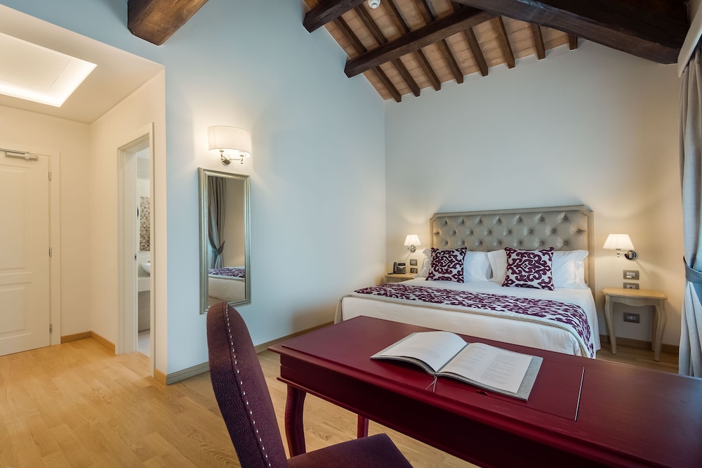 Borgo La Chiaracia Resort and Spa 14/77