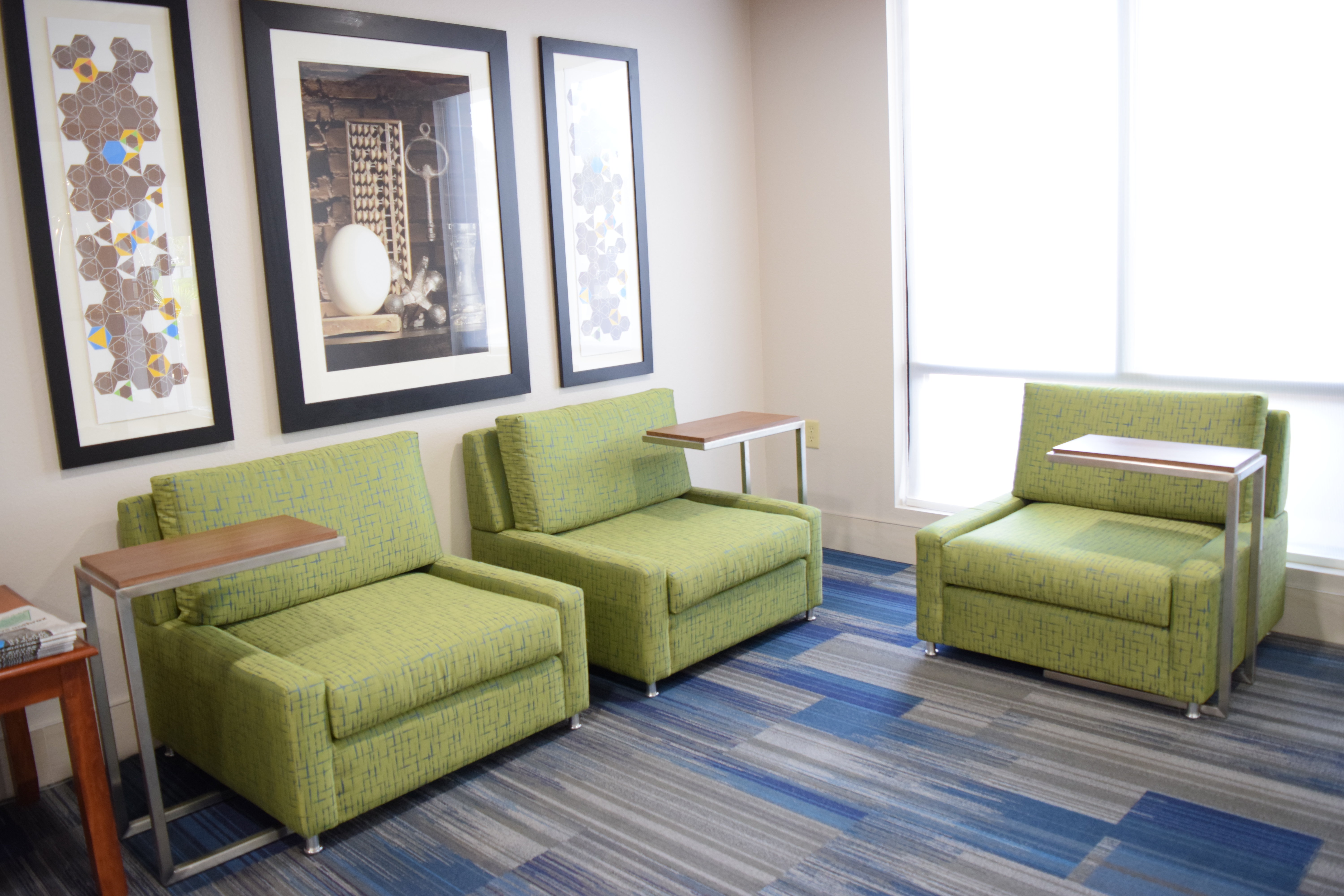 Holiday Inn Express Hotel And Suites Pensacola W I 10 25/35