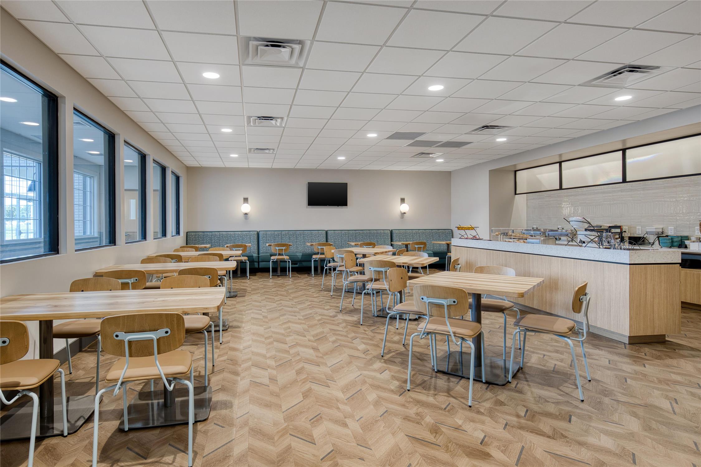 Best Western Byron Center 38/40