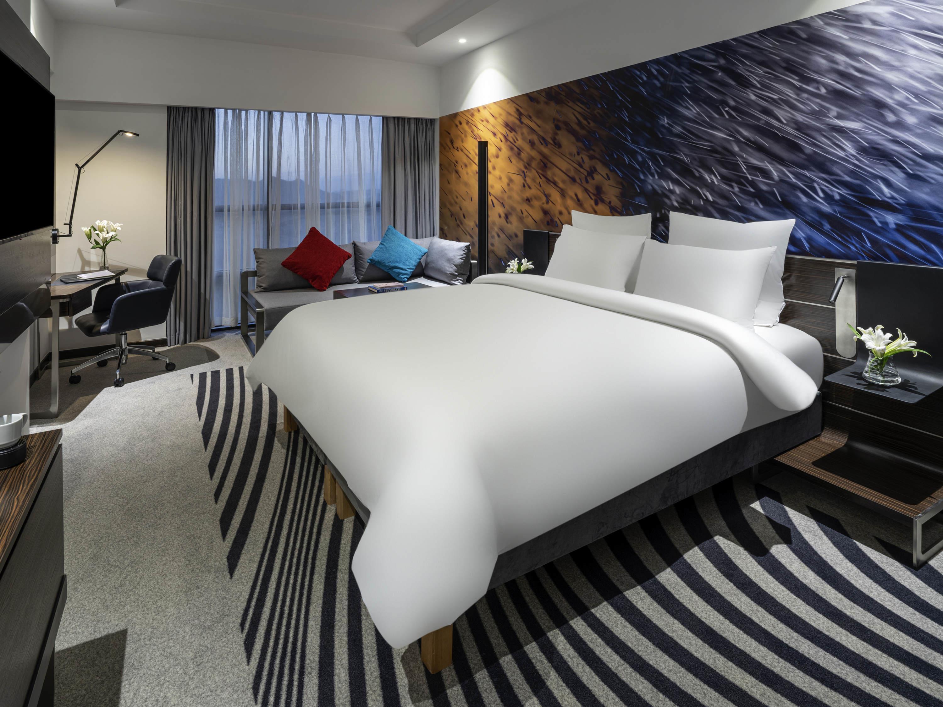 جناح جونيور بسرير كينج بمنطقة جلوس