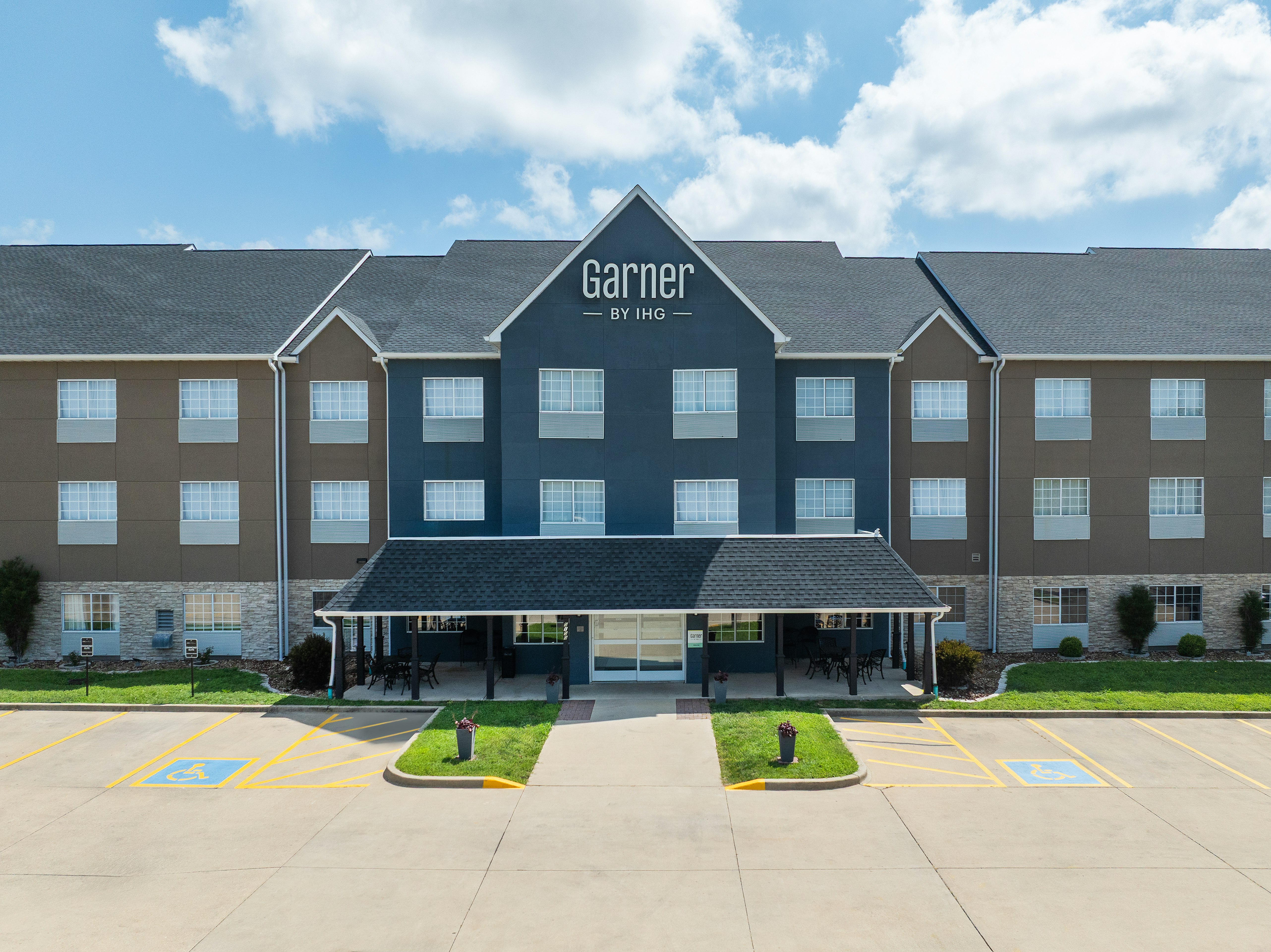 Country Inn & Suites By Radisson, Decatur, IL 33/40