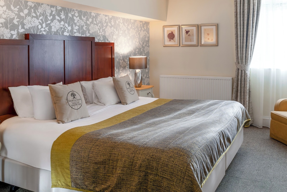 Sprowston Manor Hotel, Spa & Golf 16/48