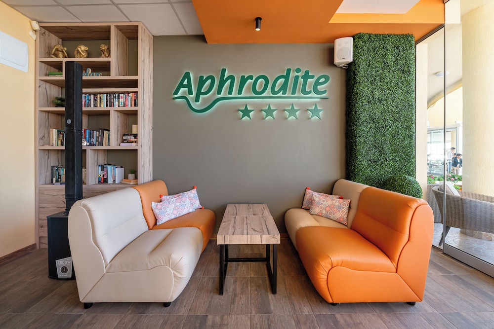 Aphrodite Hotel 48/73