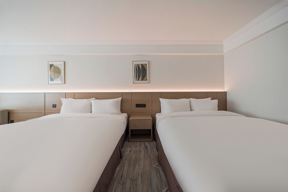 Royal, Heritage, Superior, Family, 2 Double Beds