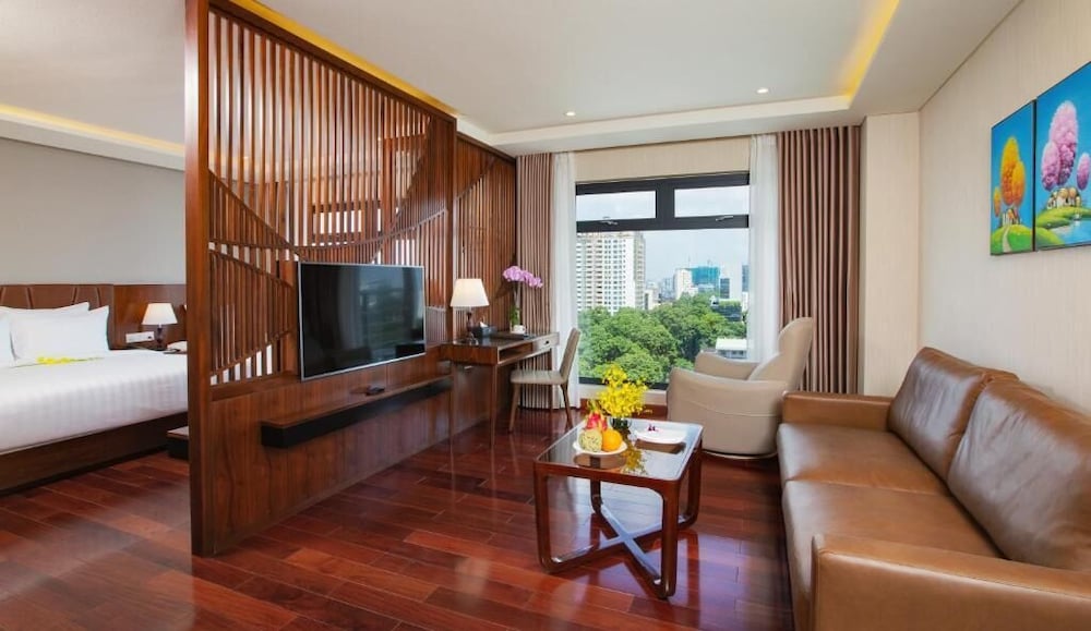 Orchids Hotel Saigon 51/70