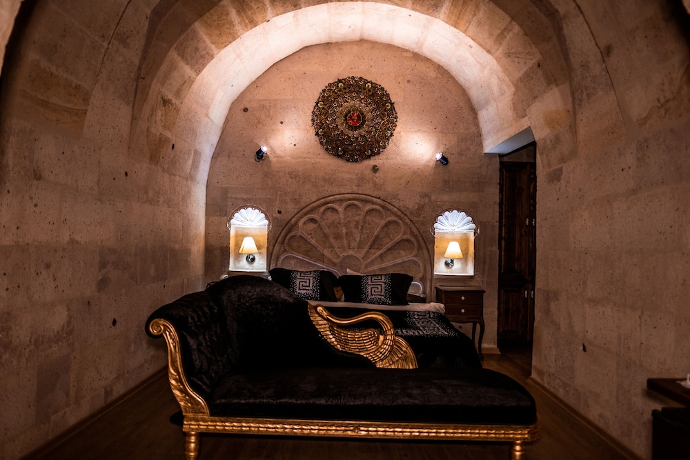 Artium Cave Hotel 4/50