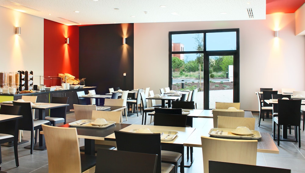 HOLIDAY INN EXPRESS MONTPELLIER-ODYSSEUM 43/71