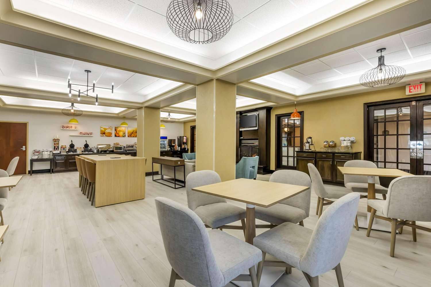 Comfort Inn & Suites Chestertown MD 9/14