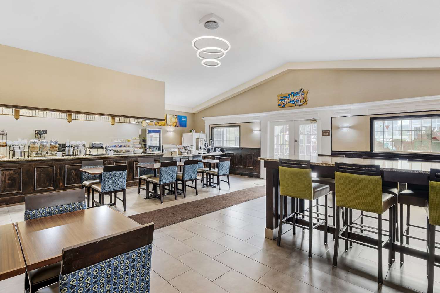 restaurant cafeteria