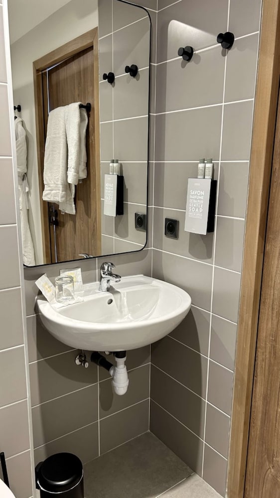 Golden Tulip Reims 45/50