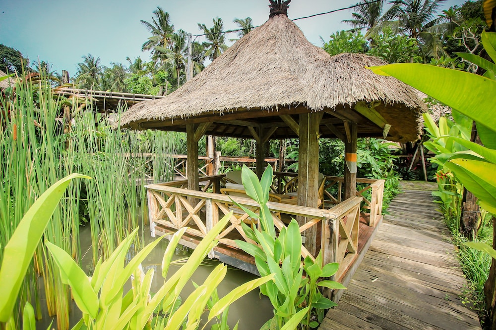 Keramas Sacred River Village 39/50