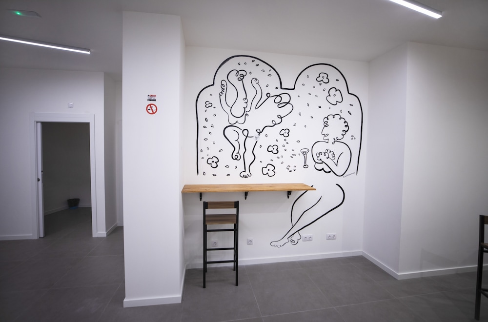 Madriz Hostel 8/18