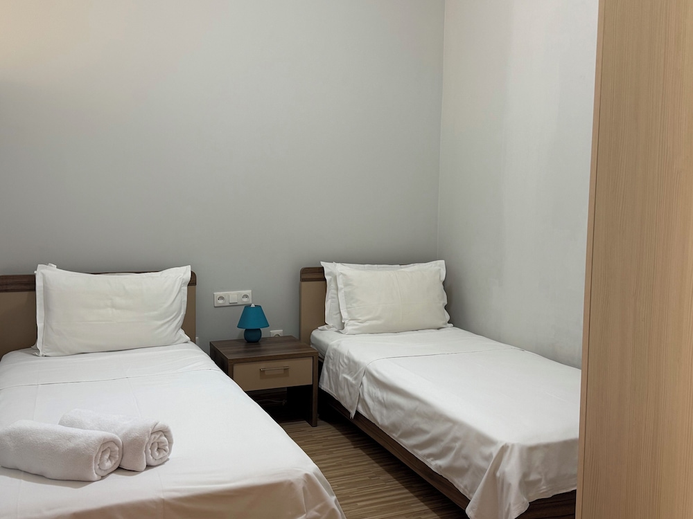 Sweet Home Apart-Hotel 79/108