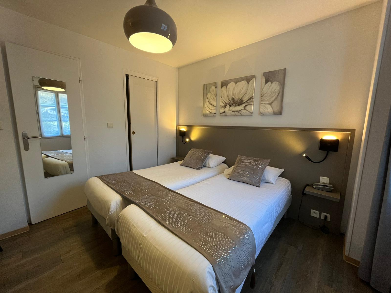 CITOTEL LE CHEVAL BLANC 19/50