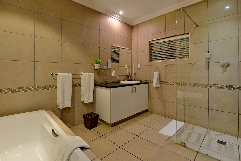 Rivonia Bed And Breakfast Garden Estate 23/49