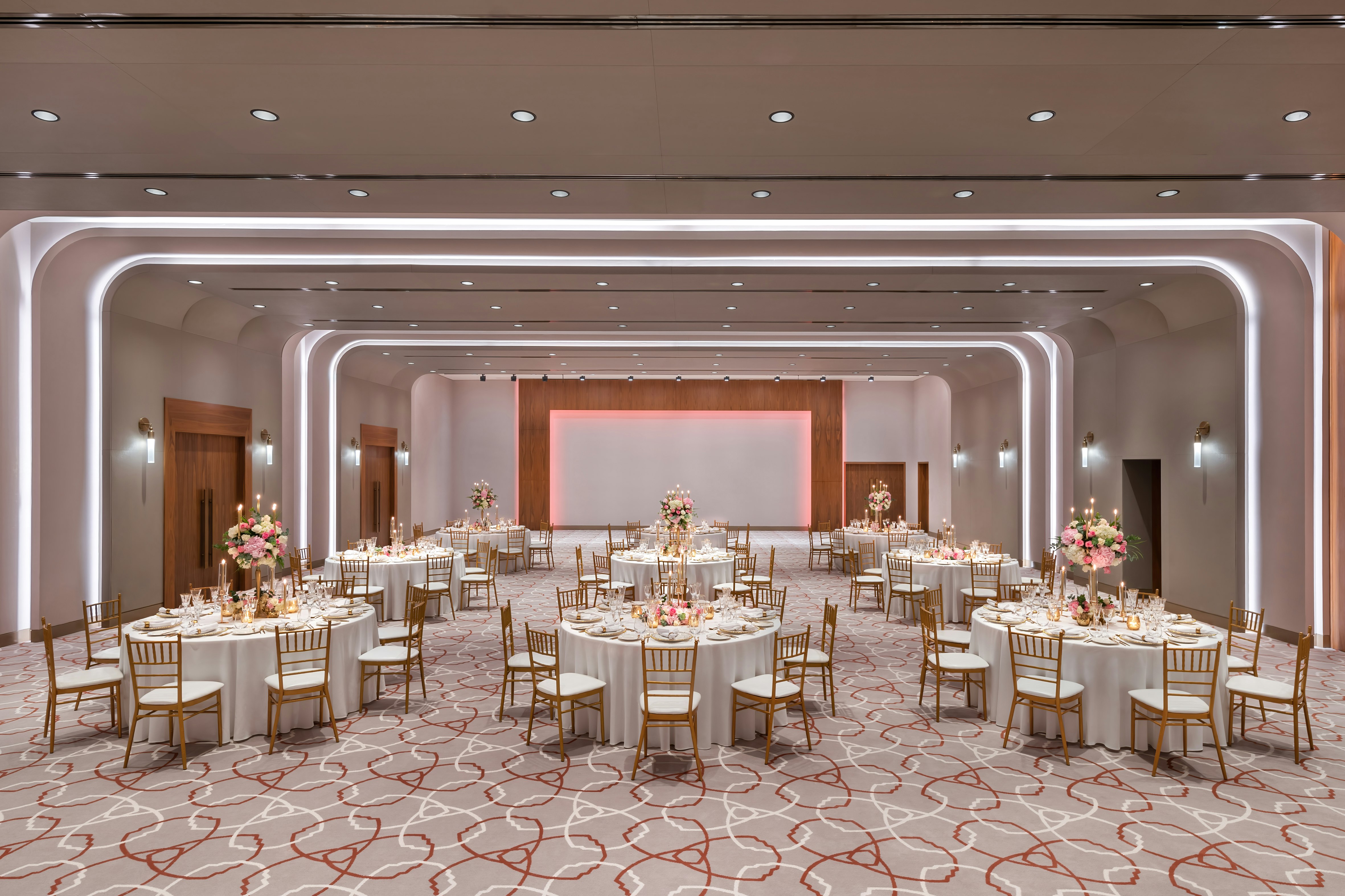 The WB Abu Dhabi, Curio Collection by Hilton 46/50