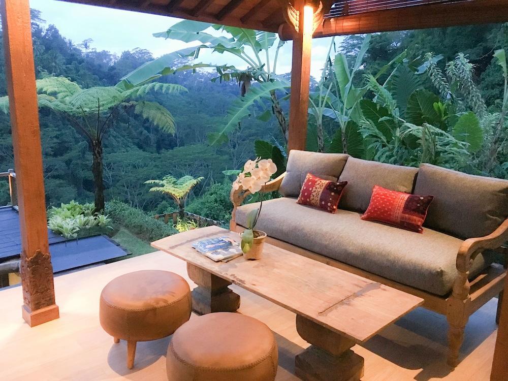 Ubud Valley Boutique Resort 43/64