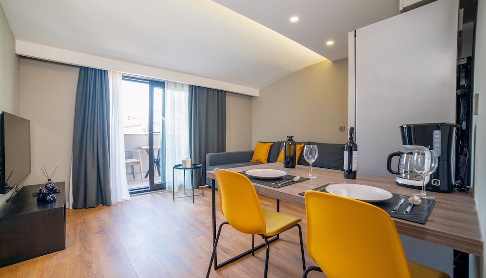 Vesta Suites 37/50