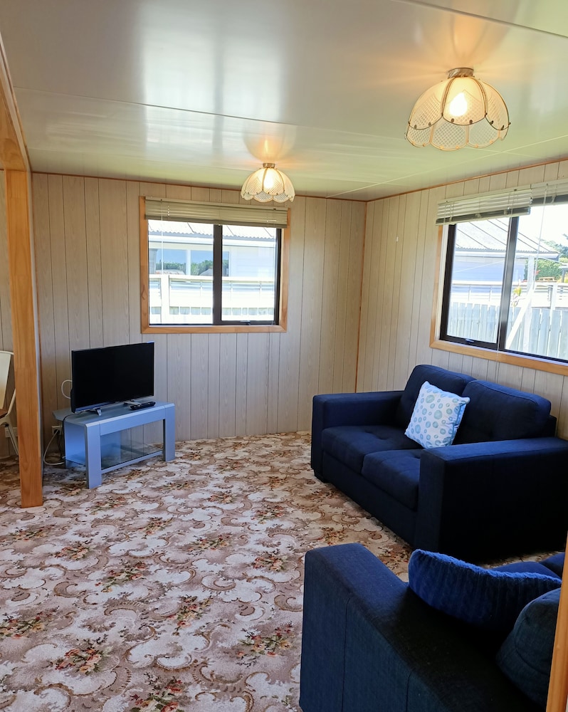 Whanganui Seaside Holiday Park 30/50
