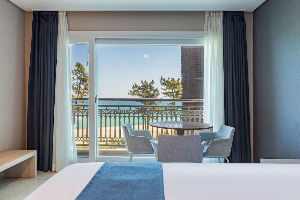 Gyeongpo Soo Hotel 34/68