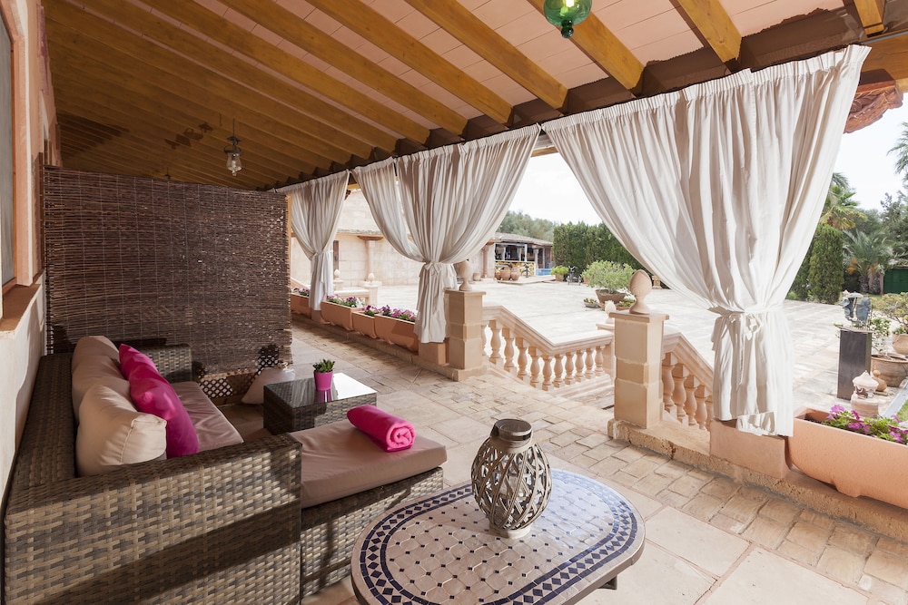 Es Revellar Art Resort - Adults Only 78/110