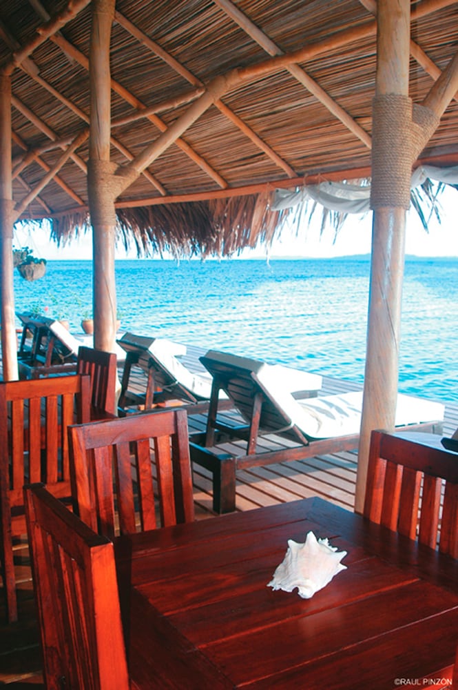 Punta Caracol Acqua Lodge Bp 19/45