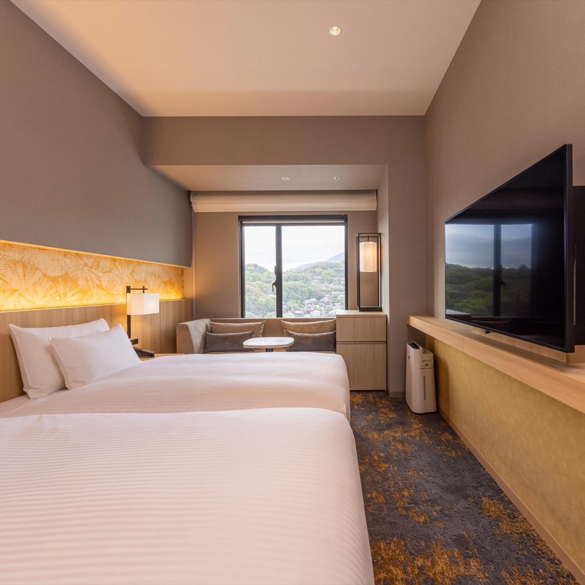 Moderate, Single Bed