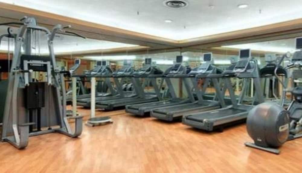 Hotel Adef 14/28